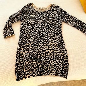 Forever21 Cheetah print long sweater 🖤
